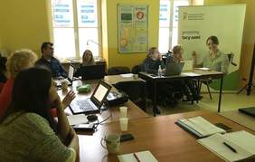 Pokaż zdjęcie: Szkolenie PFRON przeprowadzone w Wielkopolskim Forum Organizacji Osób z Niepełnosprawnościami