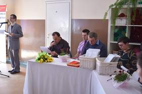 Pokaż zdjęcie: Opowieść podopiecznych o problemach ze starym autem i radości z zakupu nowego auta