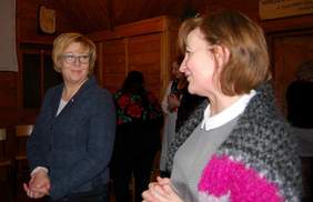 Pokaż zdjęcie: Od lewej: Marta Mordarska – dyrektor Małopolskiego Oddziału PFRON oraz Maria Kulig – prezes Stowarzyszenia „Nasz dom”