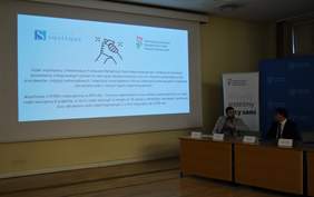 Pokaż zdjęcie: Prelekcja dotycząca współpracy PFRON z Fundacją Sustinae