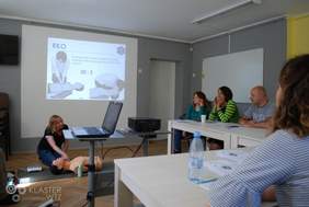 Pokaż zdjęcie: Zajęcia praktyczne z udzielania pierwszej pomocy 