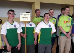 Pokaż zdjęcie: Drużyna ŚDS w Starym Sączu