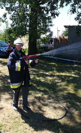 Pokaż zdjęcie: XIV Piknik w „Radości”  ze strażakami i motocyklistami