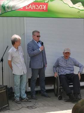 Pokaż zdjęcie: Jerzy Dębski Dyrektor Oddziału Lubelskiego PFRON, Marek Stępniak Wiceprezes Fundacji Fuga Mundi