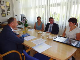 Zawarcie umowy przez PFRON z Powiatem Mieleckim