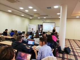 Pokaż zdjęcie: Szkolenie poprowadzili eksperci z Centrali – Panie Daria Szewczyk, Anna Świtalak, Marta Wiśniewska oraz Pan Tomasz Kościelny