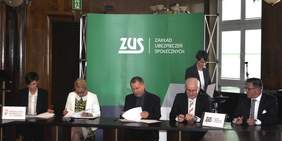 Pokaż zdjęcie: Anna Skupień, dyrektor Oddziału Wielkopolskiego PFRON wraz z dyrektorami wielkopolskich oddziałów ZUS