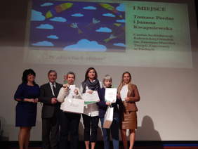 Pokaż zdjęcie: Laureaci kategorii tkanina i aplikacja