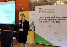 Pokaż zdjęcie: O założeniach programu „Samodzielność-Aktywność- Mobilność” Mieszkanie dla Absolwenta i Dostępne Mieszkanie mówiła Magda Karyś