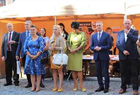 Pokaż zdjęcie: Zaproszeni goście