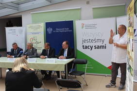 Pokaż zdjęcie: Briefing prasowy 