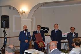 Uczestnicy obchodów Jubileuszu 20-lecia ŚDS w Kolbuszowej