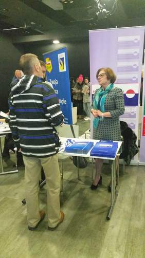 Pokaż zdjęcie: Zdj_cie_nr_1_-_Targi_pracy_Toru__.jpg