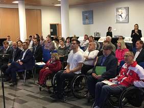 Pokaż zdjęcie: Uczestnicy Konferencji