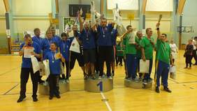 Pokaż zdjęcie: Szczęśliwi zwycięzcy