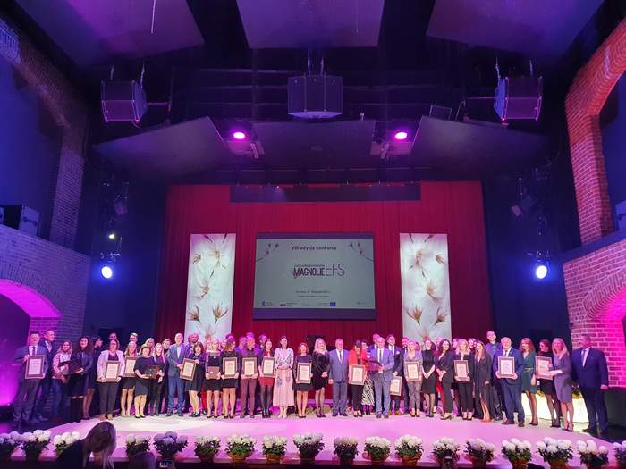 Pokaż zdjęcie: Magnolie EFS 2022