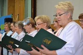 Pokaż zdjęcie: Chór Legenda ze Stawigudy