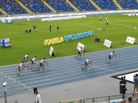 Pokaż zdjęcie: Zawodnicy startujący na mobilerach