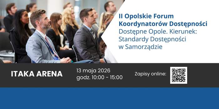 Pokaż zdjęcie: Po lewej stronie zdjęcie grupy osób siedzących na widowni podczas konferencji; w pierwszym rzędzie widać mężczyzn w marynarkach w ciemnych kolorach, a pozostali uczestnicy siedzą w rzędach za nimi. Po prawej stronie grafiki znajduje się blok tekstu z informacjami o wydarzeniu, w tym datą 13 maja 2026 i miejscem Itaka Arena w Opolu.