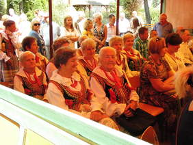 Pokaż zdjęcie: Goście licznie przybyli na obchody Jubileuszu 15-lecia Stowarzyszenia