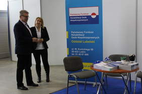 Pokaż zdjęcie: Stoisko_Oddzia_u_Lubelskiego_PFRON.JPG