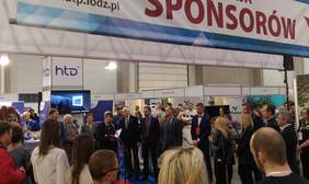 Pokaż zdjęcie: oficjalne rozpoczęcie Akademickich Targów Pracy 10.04.2019