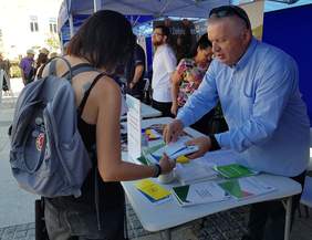 Pokaż zdjęcie: Wrześniowe Targi Pracy na Rynku w Kielcach