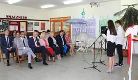 Pokaż zdjęcie: Goście uroczystości