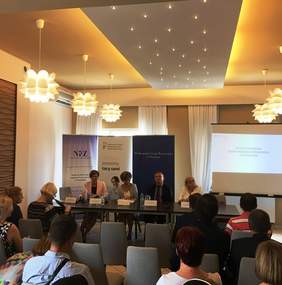 Pokaż zdjęcie: Spotkanie konsultacyjne w Słupcy nt. „Budowy systemu wsparcia osób z niepełnosprawnością i ich rodzin”