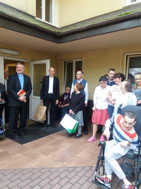 Pokaż zdjęcie: Starosta Powiatu wraz z gośćmi