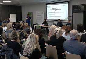 Pokaż zdjęcie: Konferencja