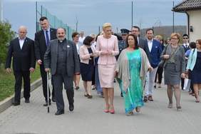 Pokaż zdjęcie: Wizyta Agaty Kornhauser-Dudy w Radwanowicach