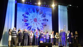 Pokaż zdjęcie: Wręczenie wyróżnień wolontariuszom