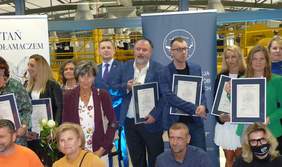 Pokaż zdjęcie: Laureaci z regionu  w Łódzkim Centrum Nauki i Techniki EC1