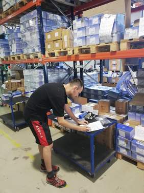 Pokaż zdjęcie: Stanowisko pracy