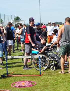 Sportowe zmagania uczestników