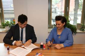 Pokaż zdjęcie: Fundacja Pomocy Dzieciom Niepełnosprawnym „Uśmiech Dziecka” z siedzibą w Szklanej.