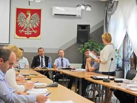 Pokaż zdjęcie: Spotkanie z przedstawicielami szkół podstawowych w gminie Gródek nad Dunajcem