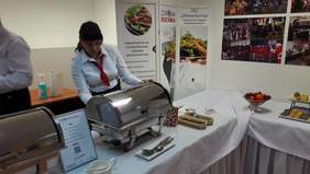 Pokaż zdjęcie: catering przygotowywany przez pracowników Zdrowej Kuchni