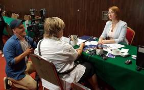 Pokaż zdjęcie: Wywiad z Anetą Zębalą - przedstawicielem Oddziału Małopolskiego PFRON