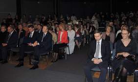 Pokaż zdjęcie: Uczestnicy koncertu "Kolędujmy z Aniołami"