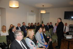 Pokaż zdjęcie: Powiatanie gości