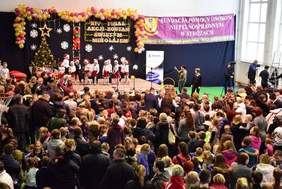 Pokaż zdjęcie: 14. finał akcji „Zostań Świętym Mikołajem” (fot. Krzysztof Gryzło)