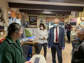 Pokaż zdjęcie: Wizyta Prezesa Zarządu PFRON w Centrum Pomocowym Caritas Archidiecezji Gdańskiej im. św. Matki Teresy z Kalkuty w Krzywym Kole