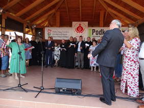 Plenerowa impreza integracyjna "Pożegnanie lata" w Iwoniczu Zdroju