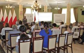 Pokaż zdjęcie: Uczestnicy seminarium