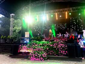 Uczestniczka koncertu galowego