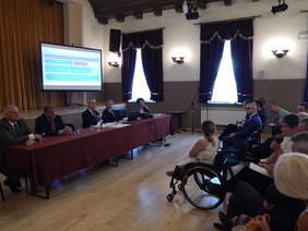 Pokaż zdjęcie: Uczestnicy spotkania