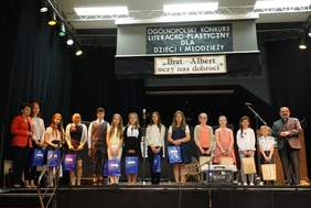 Laureaci konkursu „Brat Albert uczy nas dobroci”