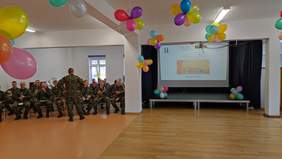 Pokaż zdjęcie: Scena wydarzenia